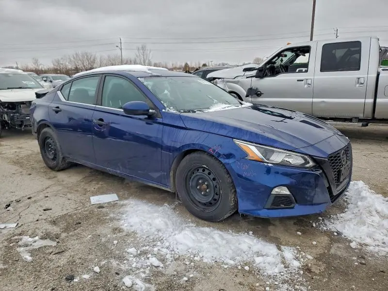 2019 NISSAN ALTIMA S  