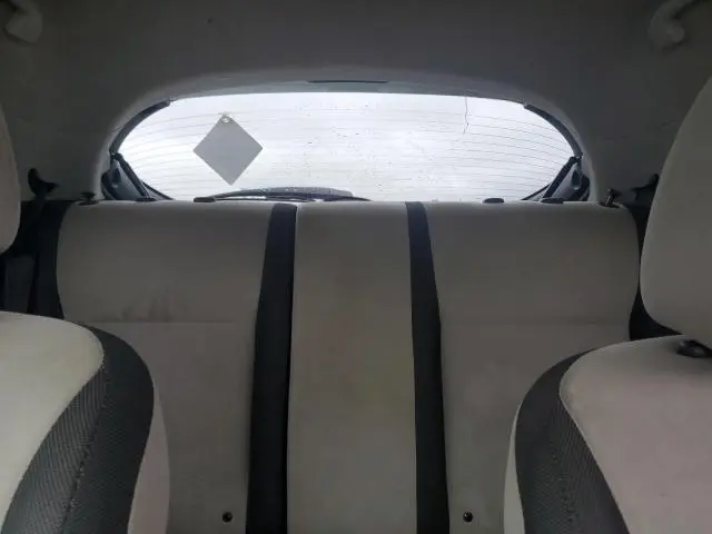 2011 NISSAN JUKE S  