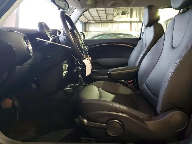 2010 MINI COOPER CLUBMAN  