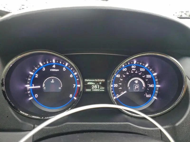 2013 HYUNDAI SONATA GLS  