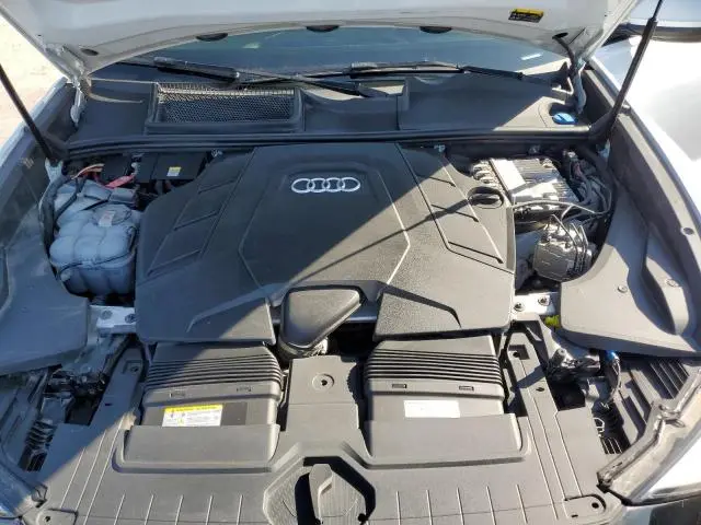 2023 AUDI Q8 PRESTIGE  