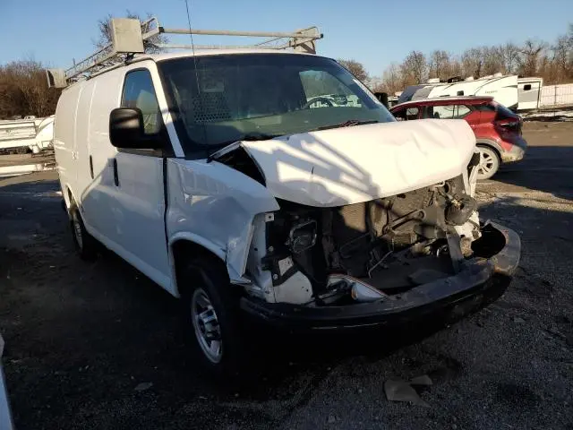 2014 GMC SAVANA G3500  