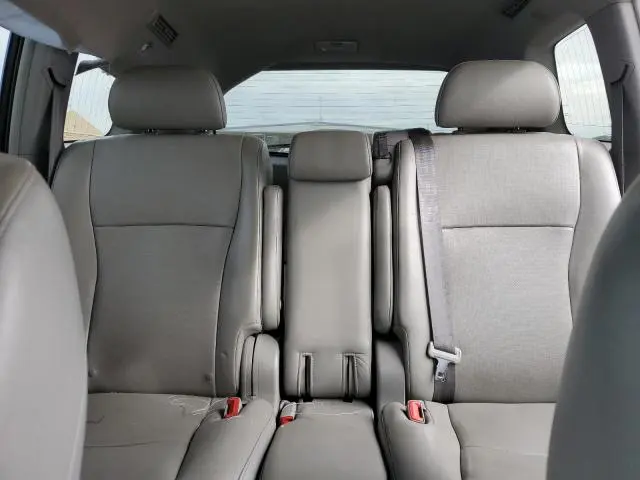 2013 TOYOTA HIGHLANDER LIMITED  