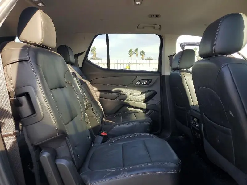 2021 CHEVROLET TRAVERSE RS  