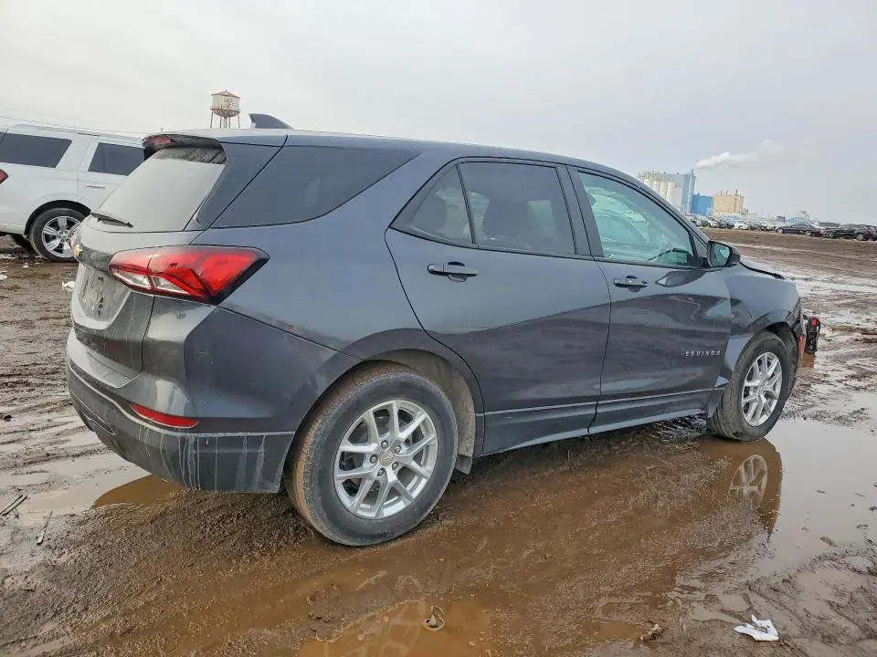 2022 CHEVROLET EQUINOX LS  