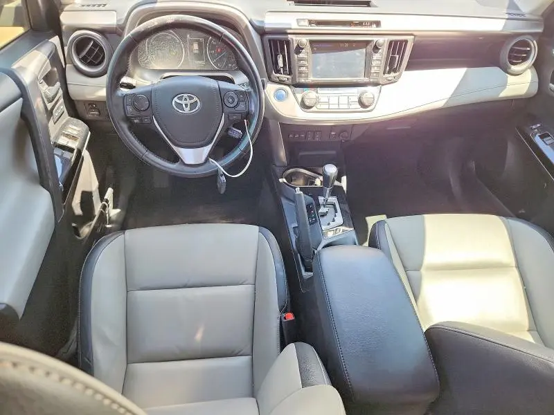 2017 TOYOTA RAV4 HV LIMITED  
