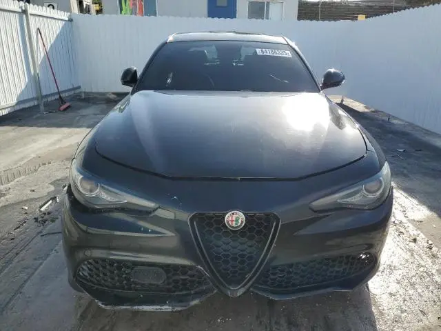 2019 ALFA ROMEO GIULIA   