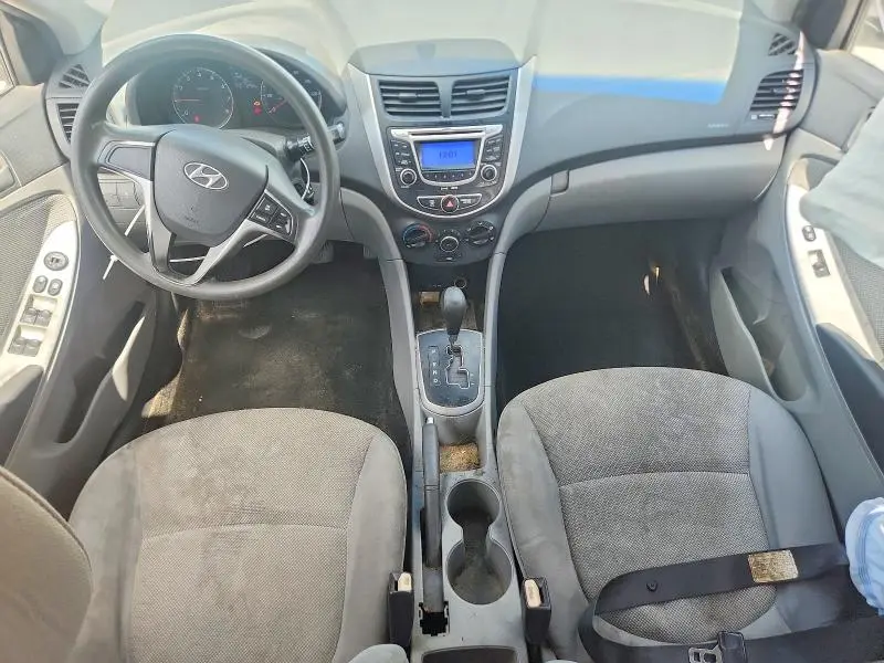 2012 HYUNDAI ACCENT GS  