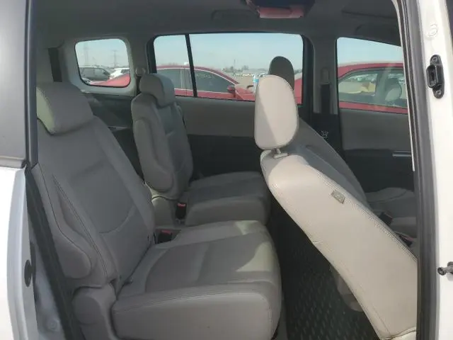 2010 MAZDA 5 