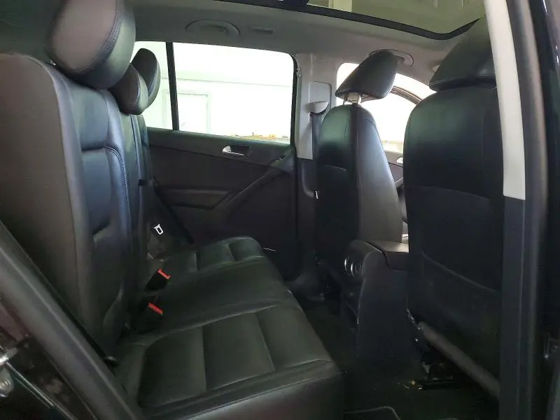 2017 VOLKSWAGEN TIGUAN SEL  