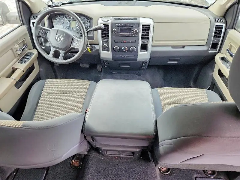 2012 DODGE RAM 1500 SLT  