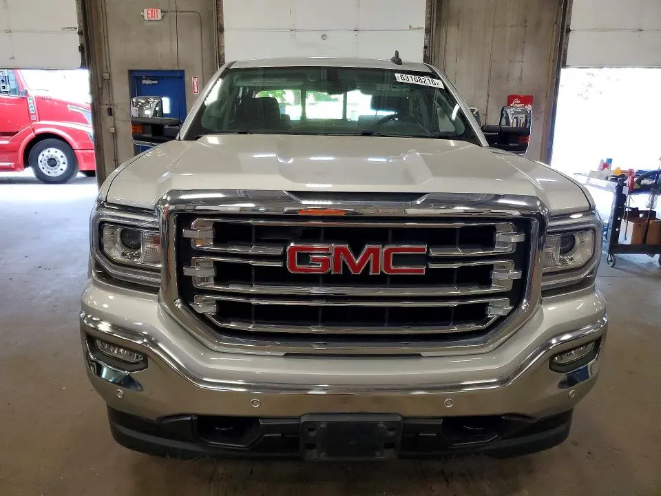 2017 GMC SIERRA K1500 SLT  