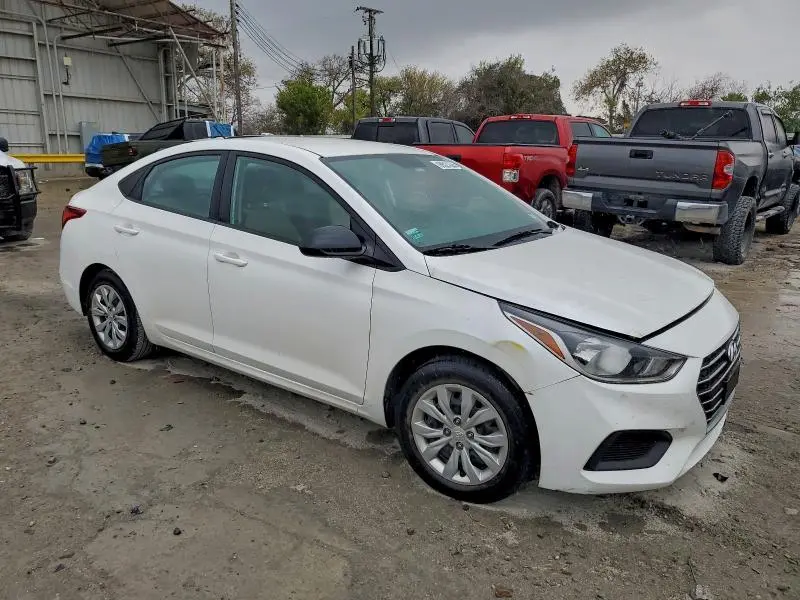 2021 HYUNDAI ACCENT SE  