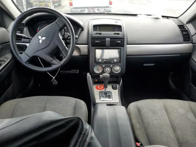 2010 MITSUBISHI GALANT FE  