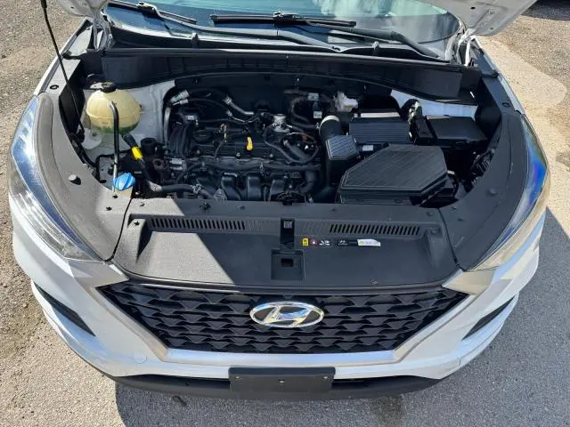 2020 HYUNDAI TUCSON SE  