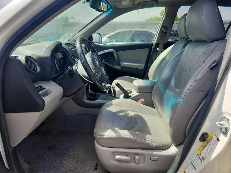 2010 TOYOTA RAV4 LIMITED  
