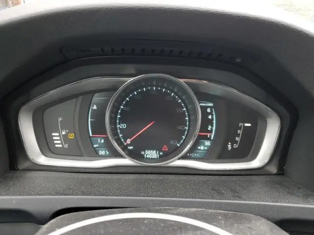 2015 VOLVO V60 PREMIER+  