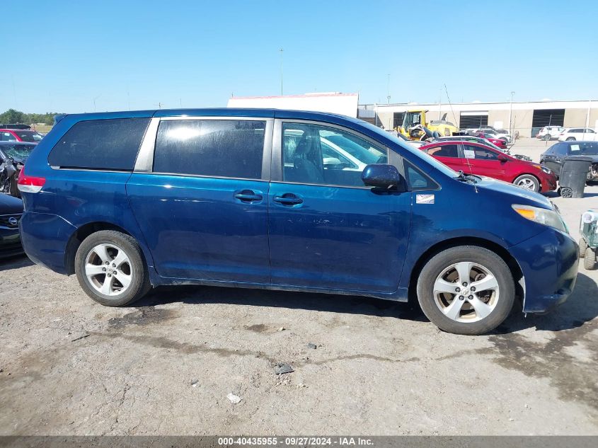 2011 TOYOTA SIENNA LE