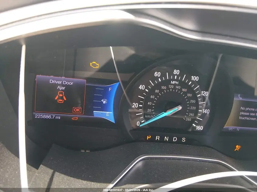 2013 FORD FUSION SE
