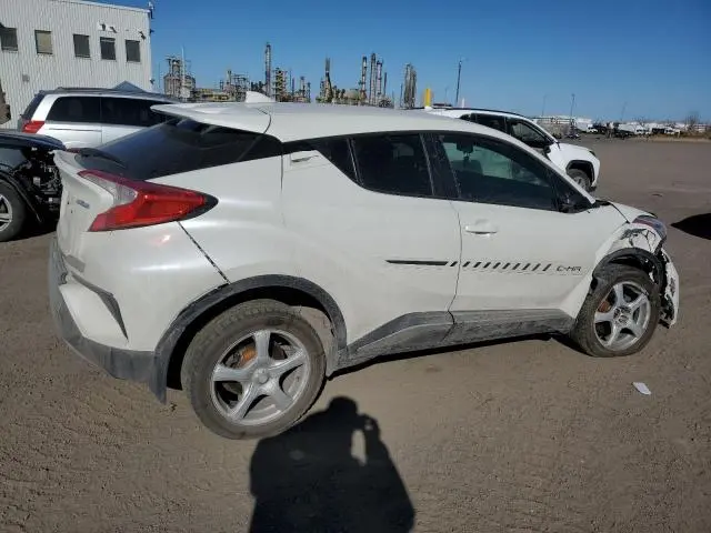 2020 TOYOTA C-HR XLE  