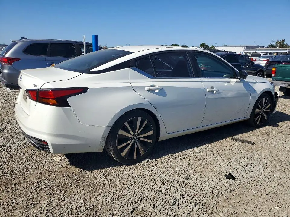2019 NISSAN ALTIMA 2.5 SR  