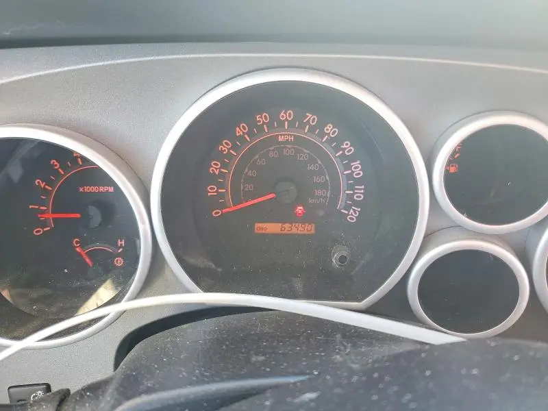 2011 TOYOTA TUNDRA CREWMAX SR5  