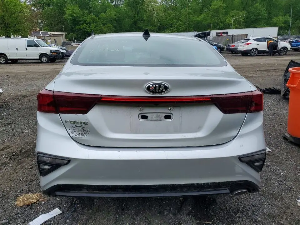 2020 KIA FORTE LXS  