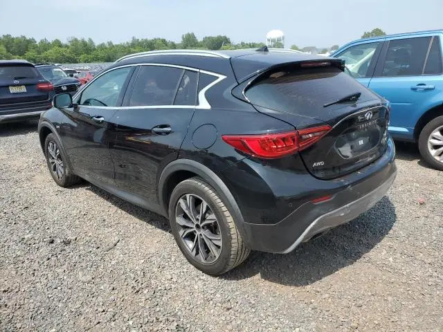 2017 INFINITI QX30 BASE  