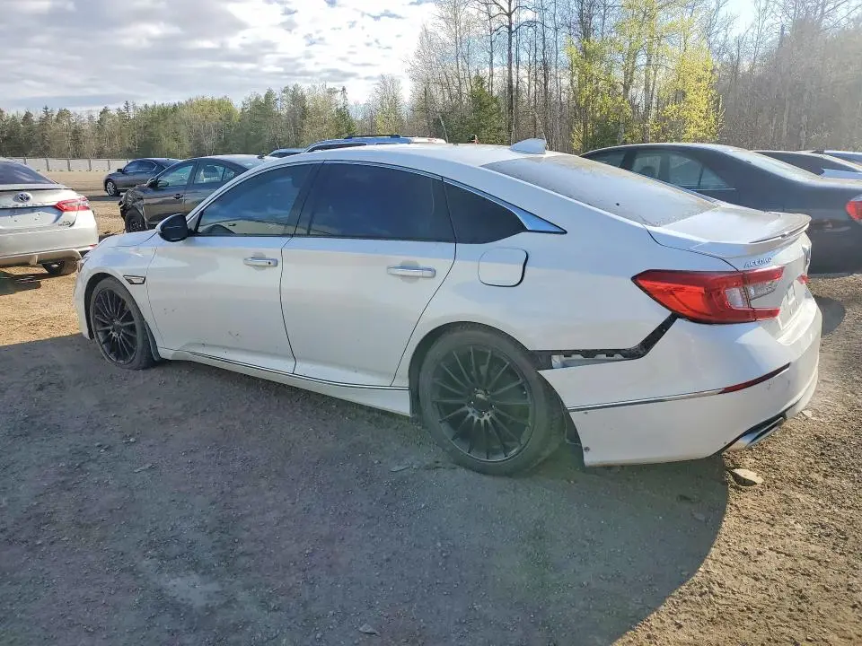 2018 HONDA ACCORD TOURING  