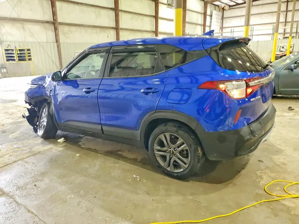 2023 KIA SELTOS LX  