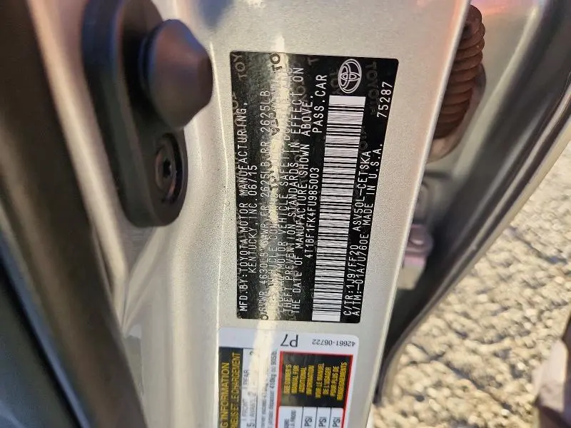 2015 TOYOTA CAMRY SE  