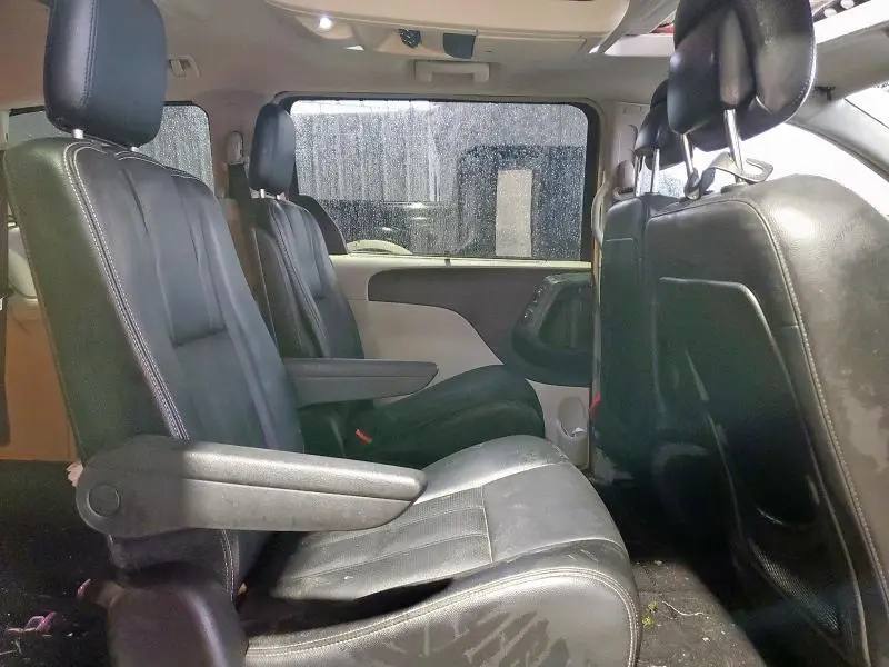 2013 CHRYSLER TOWN & COUNTRY TOURING L  