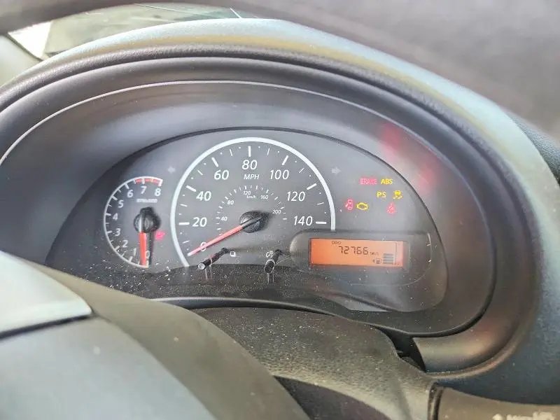2015 NISSAN VERSA 1.6 S  