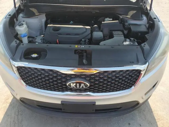 2016 KIA SORENTO LX  