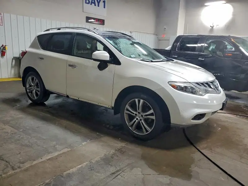 2012 NISSAN MURANO S  