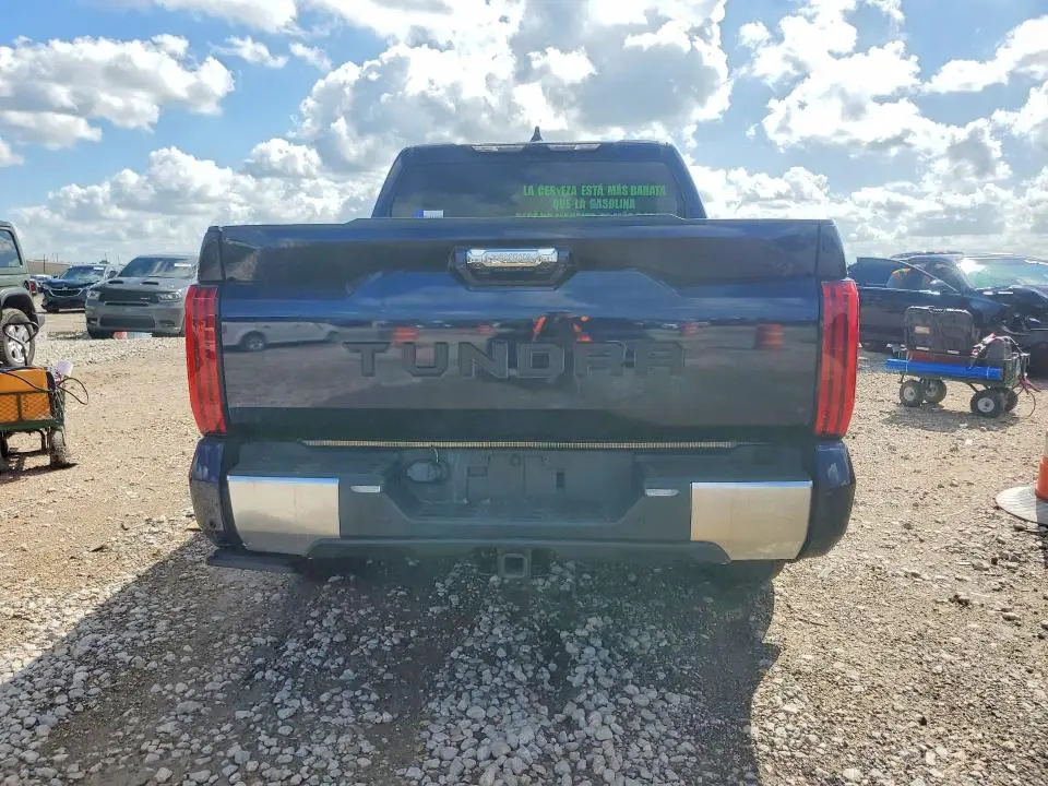 2023 TOYOTA TUNDRA CREWMAX LIMITED  