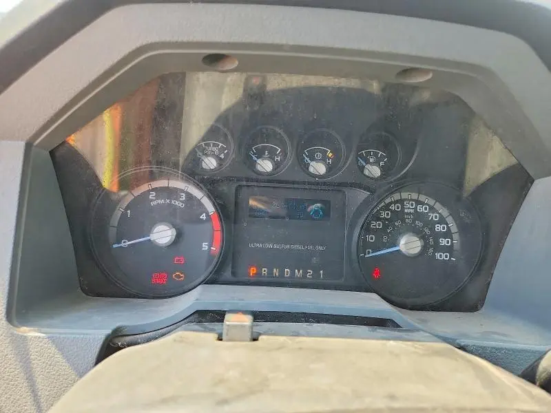 2014 FORD F550 XL