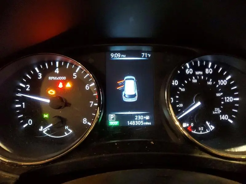 2017 NISSAN ROGUE SV  