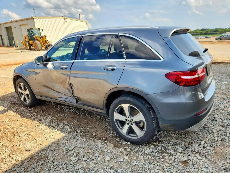 2017 MERCEDES-BENZ GLC 300  
