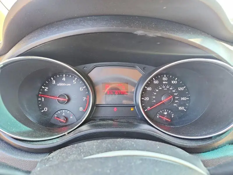 2016 KIA SEDONA LX  
