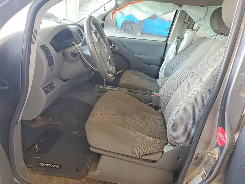 2019 NISSAN FRONTIER SV  