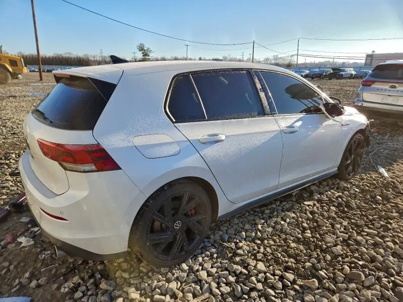 2022 VOLKSWAGEN GTI SE  