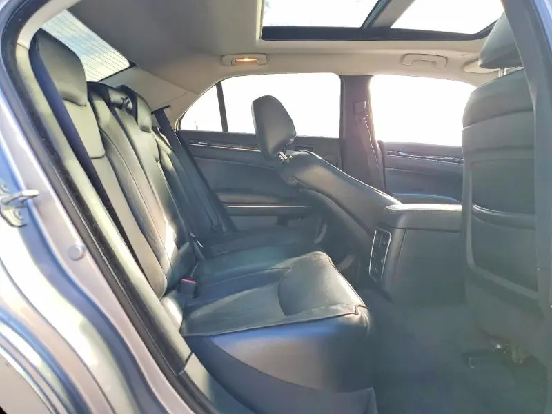 2017 CHRYSLER 300C   