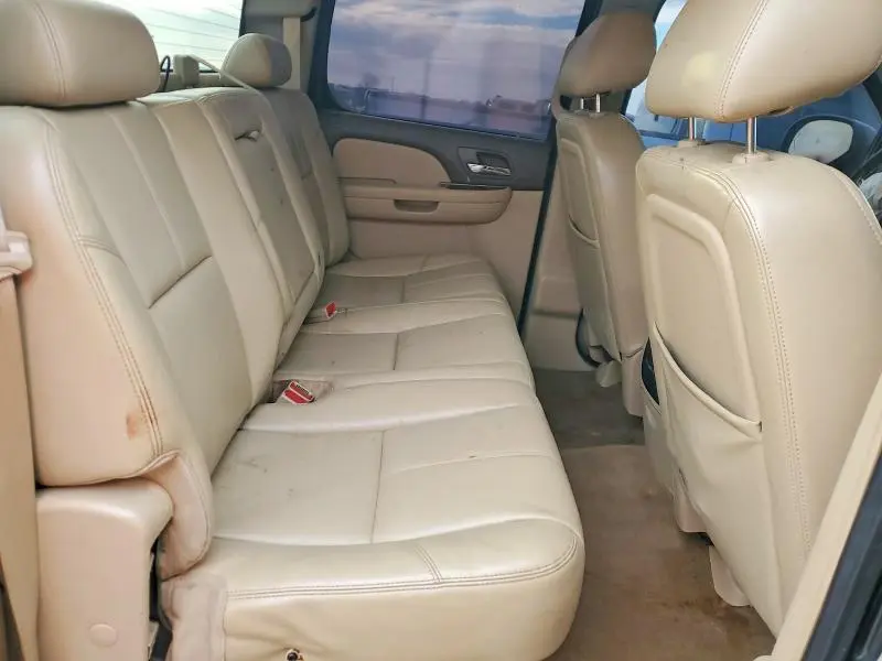 2013 CHEVROLET SILVERADO K2500 HEAVY DUTY LTZ  