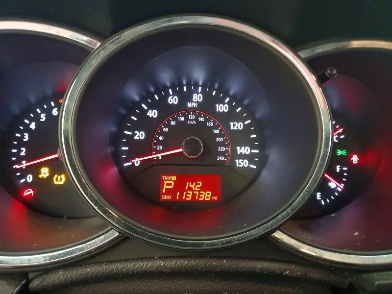 2012 KIA SORENTO LX  