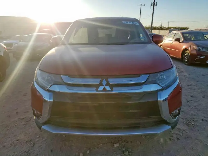 2016 MITSUBISHI OUTLANDER SE  