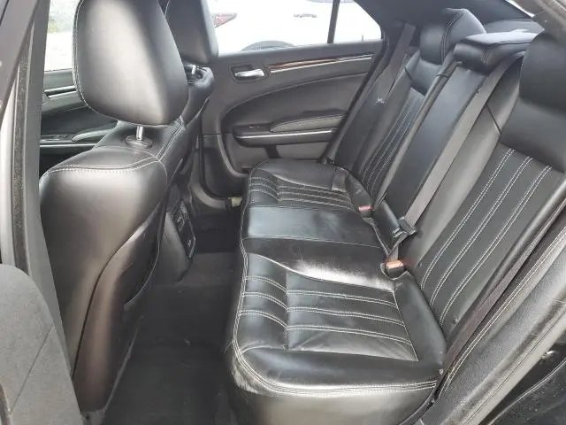 2019 CHRYSLER 300 S  