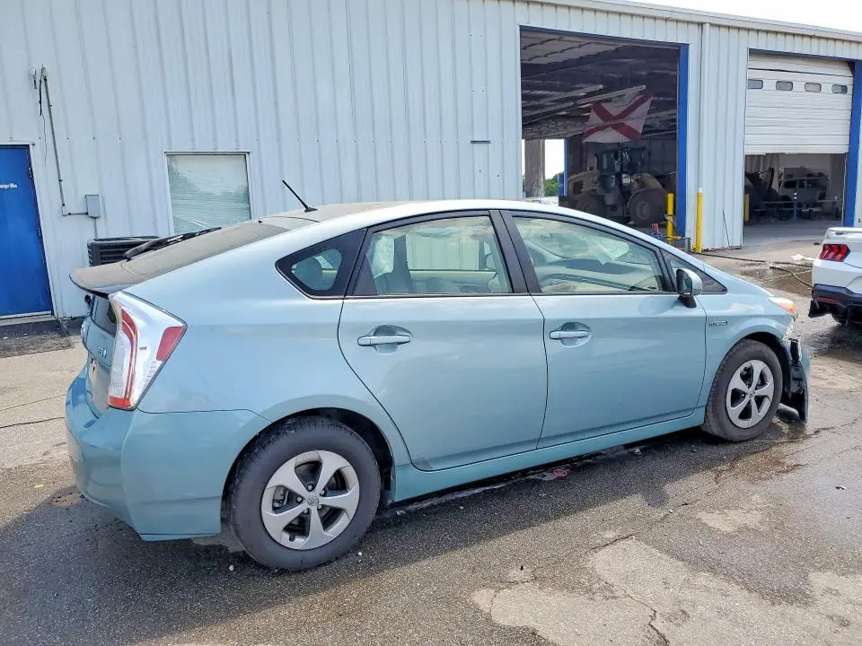 2015 TOYOTA PRIUS TWO  