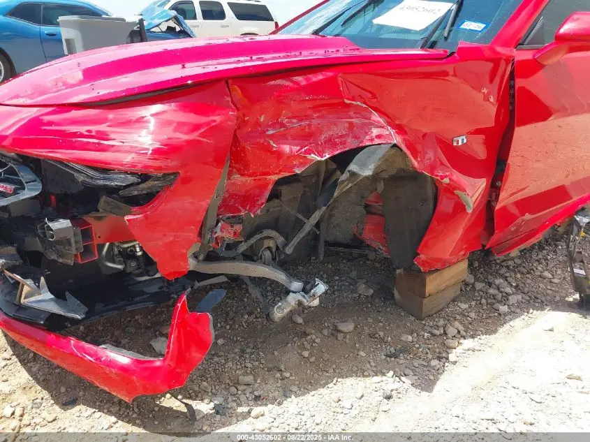 2021 CHEVROLET CAMARO RWD  2LT