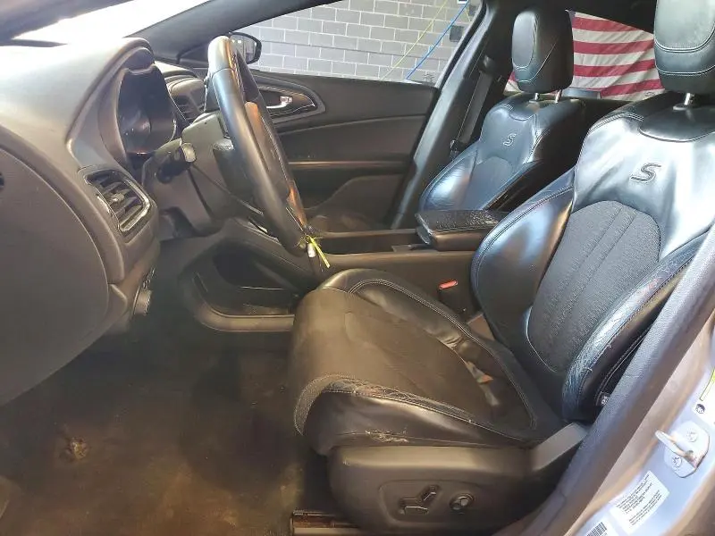 2015 CHRYSLER 200 S  